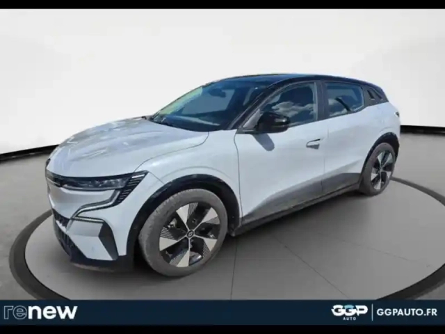 Renault Megane e-tech electric ev60 220ch equilibre super charge -b — photo 16
