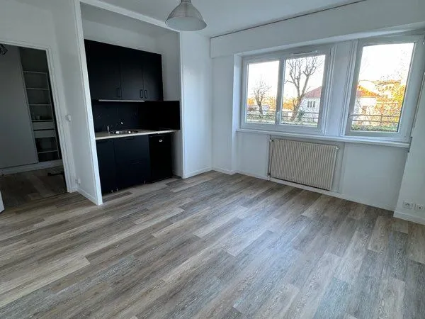Studio 26 m² Talant