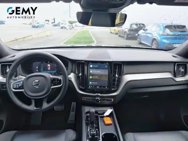 Volvo Xc60 t6 recharge awd 253 ch + 145 ch geartronic 8 — photo 8