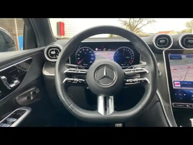 Mercedes Glc coupé 400 e hybrid 252+136ch amg line 4matic 9g-tronic — photo 12