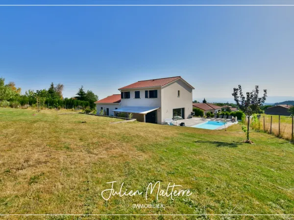 Maison 7 pièces 171 m²