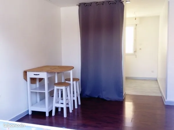 Studio meublé