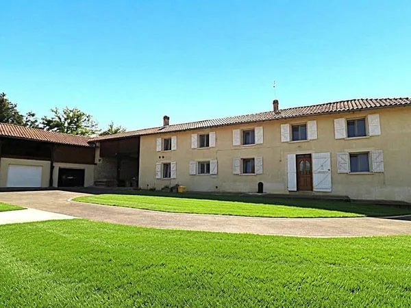 Maison 8 pièces 160 m²