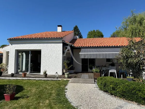 Maison 4 pièces 131 m²