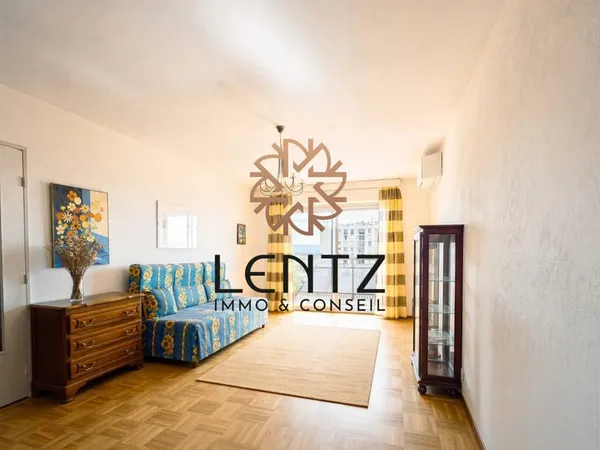 Appartement T2 avec balcon, cave et parking
