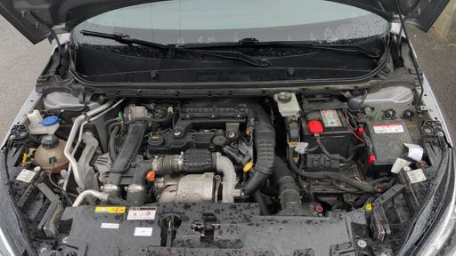 Peugeot 308 SW 1.6 BlueHDi 120 EAT6 - GT Line – 2017 – 136964 km – Diesel – Boîte Automatique — photo 34
