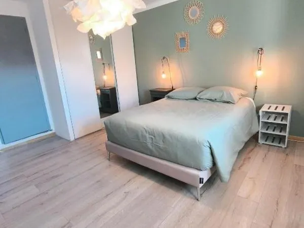 Maison de village rénovée, 3 chambres, au calme