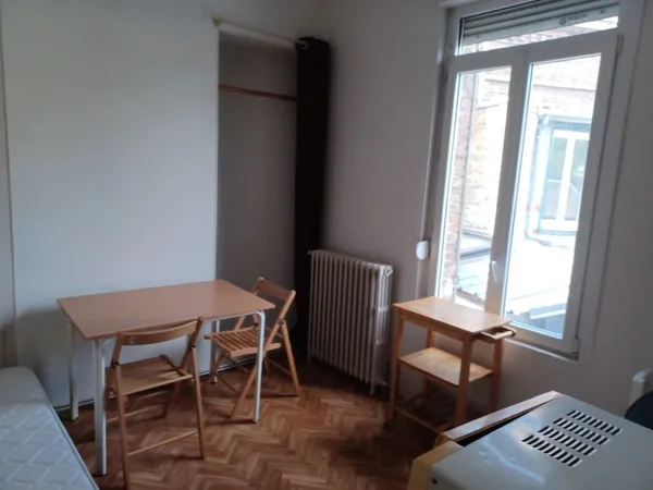 Chambre de 12m2 à louer sur Amiens