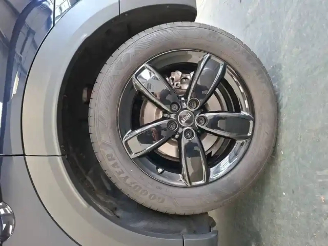 Mini Mini countryman 125 - 95 ch all4 bva6 — photo 10