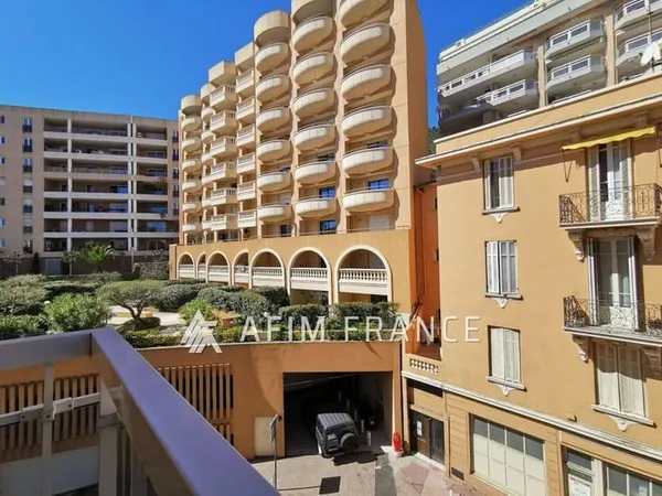 Studio 1 pièce 24 m²