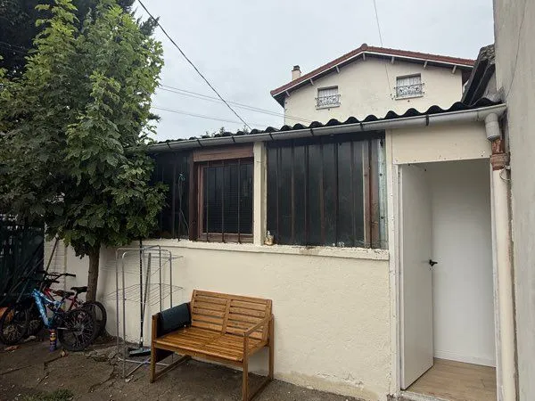 2 pièces à louer séparément dans un local d'activité Argenteuil
