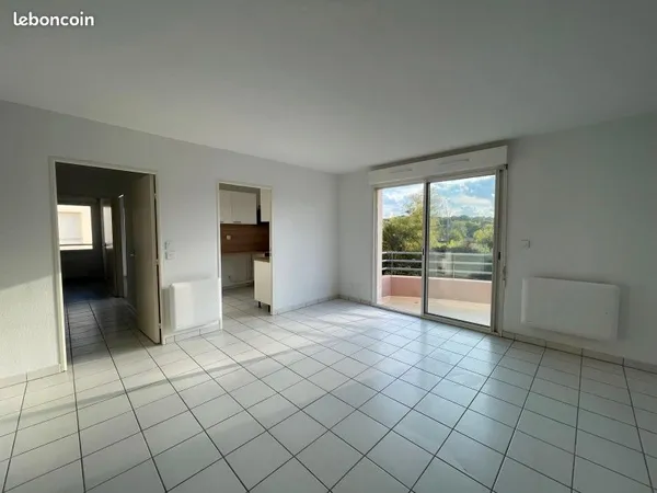 Appartement 3 pièces 62 M² Saint Michel 16470