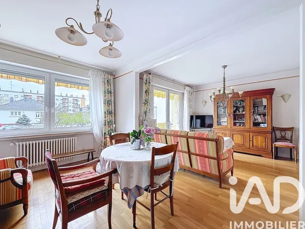 Appartement 6 pièces 101 m²