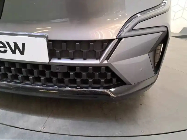 Renault Megane e-tech ev60 220 ch super charge — photo 10