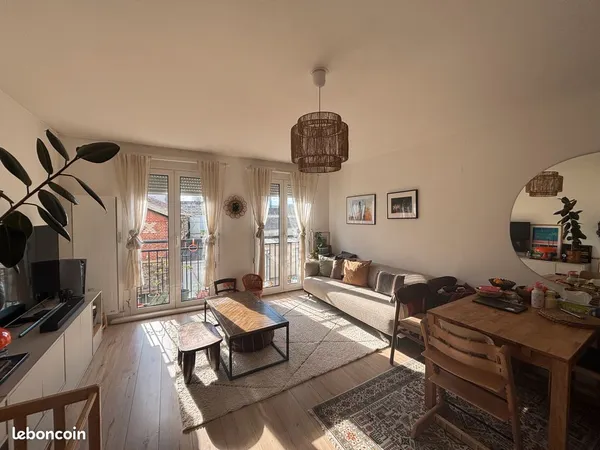 Location appartement meublé 3 pièces 57m² Alfortville