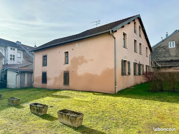 Immeuble 9 pièces 225 m²