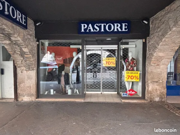 Local Commercial à louer - Emplacement N1