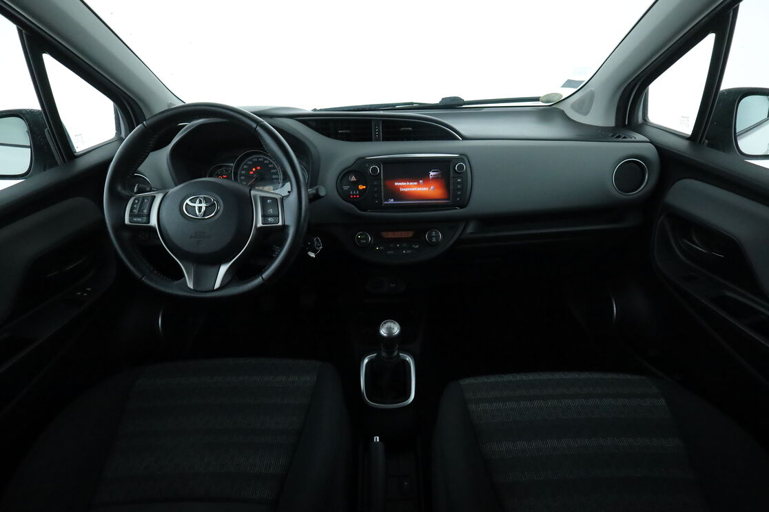 Toyota Yaris 1.4 D-4D Dynamic — photo 11
