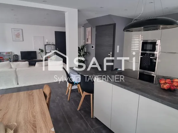 Maison de 123 m² avec 3 chambres