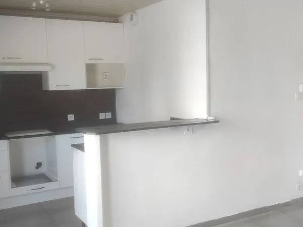 T3 45 m² - 2 chambres - DPE C - résidence réhabilitée en 2024- tram à proximité