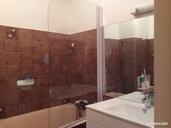Appartement Location Nîmes 1p 24m² 440€
