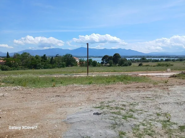 Terrain 480 m²
