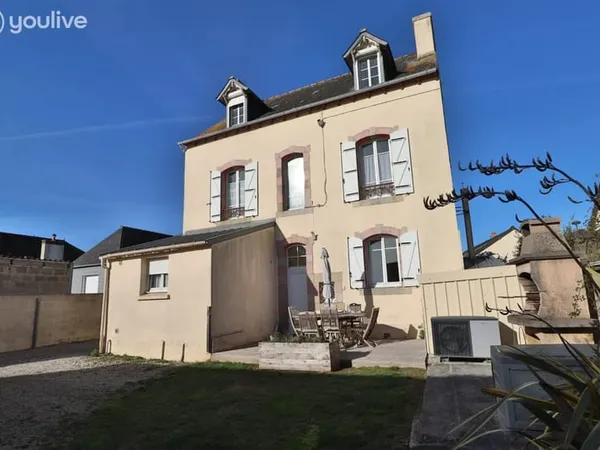 Maison avec jardin proche des commodités