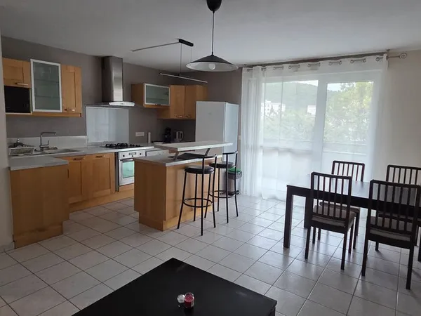 T3 meublé de 60 m² avec garage - Baigné de lumière & Tout confort