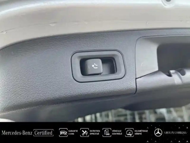 Mercedes Gla 200 d 150ch amg line 8g-dct — photo 14