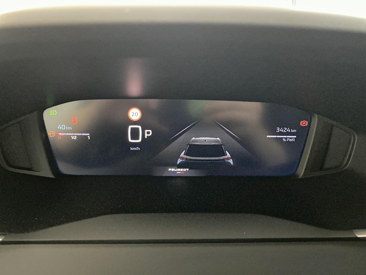 Peugeot 2008 hybrid 145 ch e-dcs6 allure — photo 13