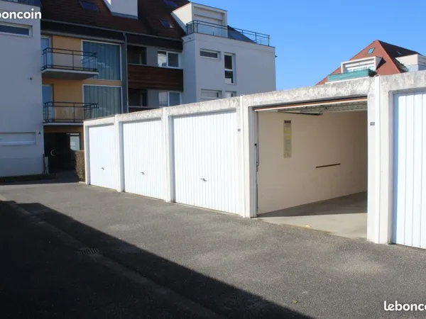 Box 15m2 - Parking Garage
