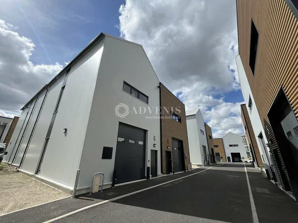 Local d'activité 357 m²