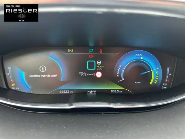 Peugeot 3008 hybrid 225 e-eat8 — photo 10