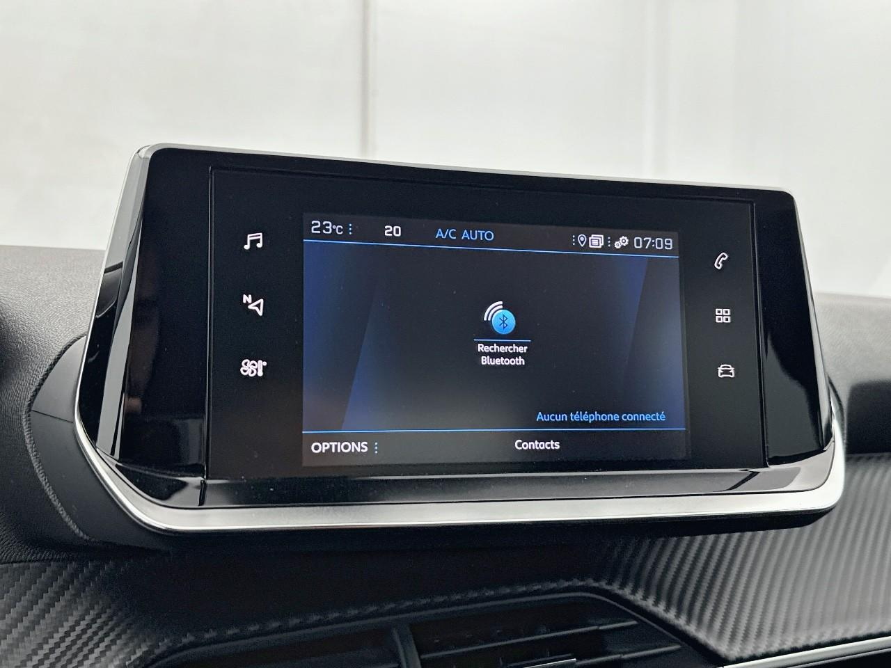 Peugeot 2008 puretech 100 s&s bvm6 style — photo 23