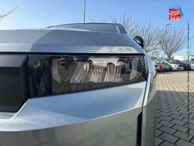 Jeep Compass electrique 213ch 157kw altitude — photo 13