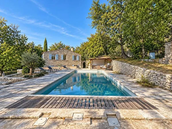 Maison 6 pièces 170 m²