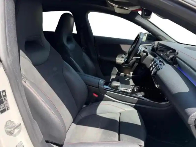 Mercedes Cla shooting brake 200 d 150ch amg line 8g-dct 8cv — photo 15
