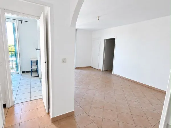 Appartement t3 de 57 m² - marseille 12e - résidence bois le maître