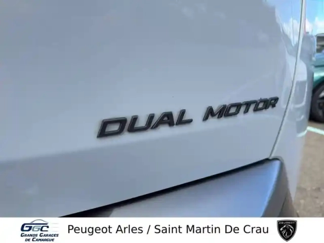 Peugeot 3008 electrique 325 ch 4x4 73 kwh — photo 80