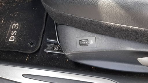 DS DS3 1.2 PureTech 130 - Sport Chic – 2018 – 87236 km – Essence – Boîte Manuelle — photo 14