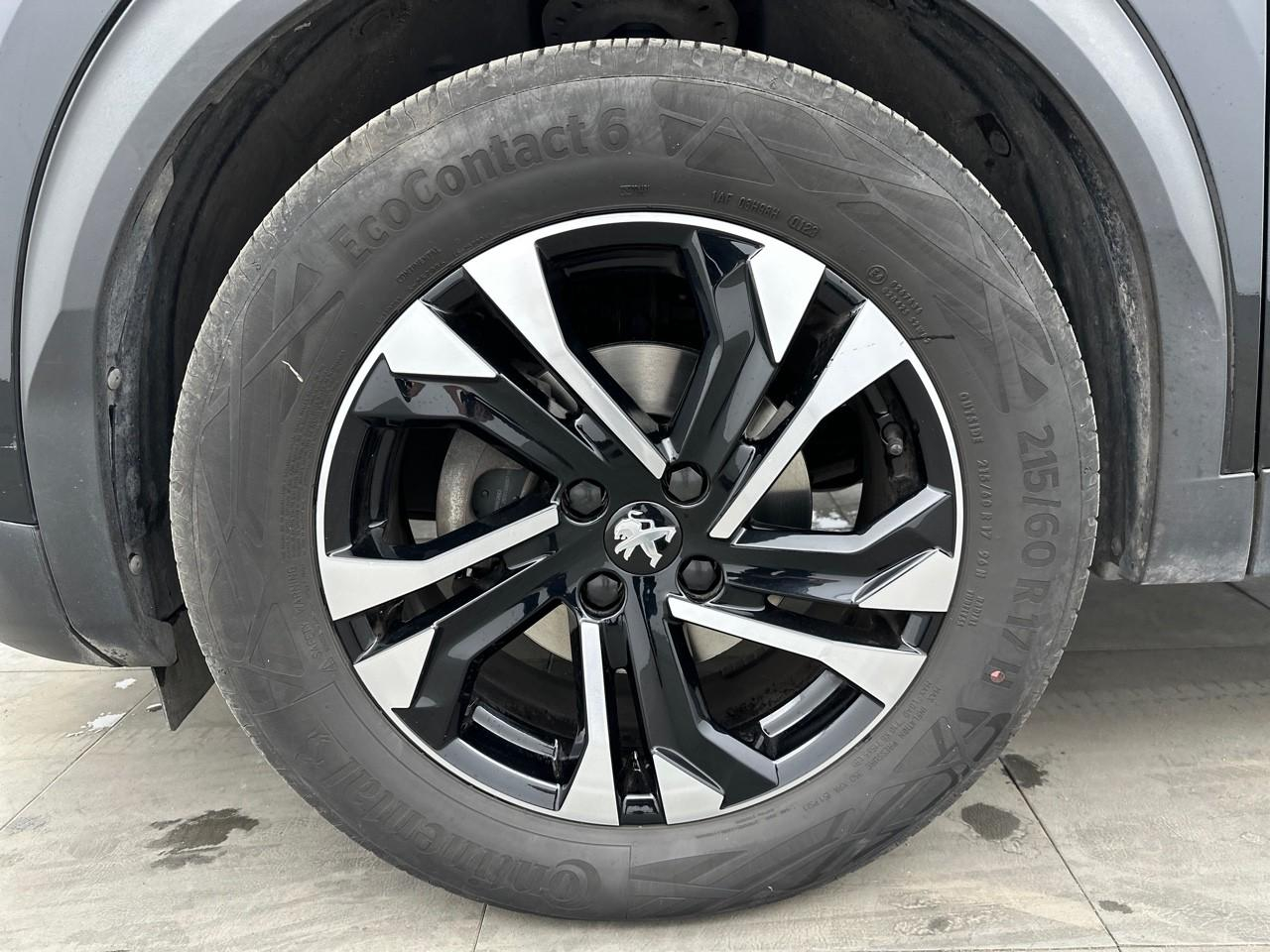 Peugeot 2008 puretech 100 s&s bvm6 allure — photo 14