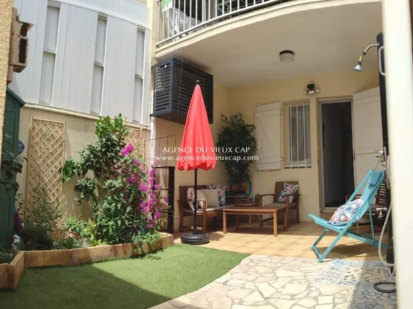 ACHAT CAP D'AGDE T2 DUPLEX + GARAGE AMENAGE EN T2 COMBLES +