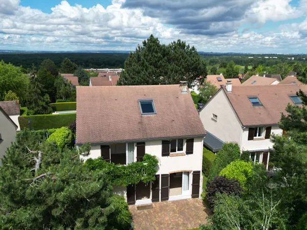 Maison 6 pièces 155 m²