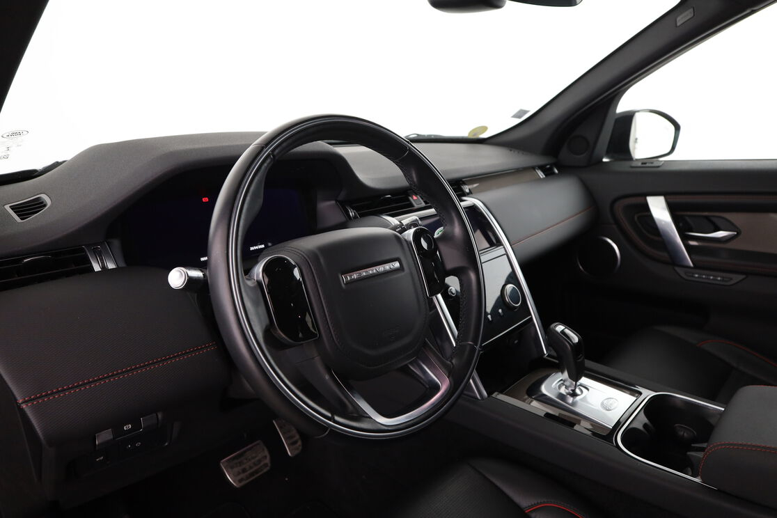 Land Rover Discovery Sport 2.0 D150 R-Dynamic SE AWD Auto — photo 10