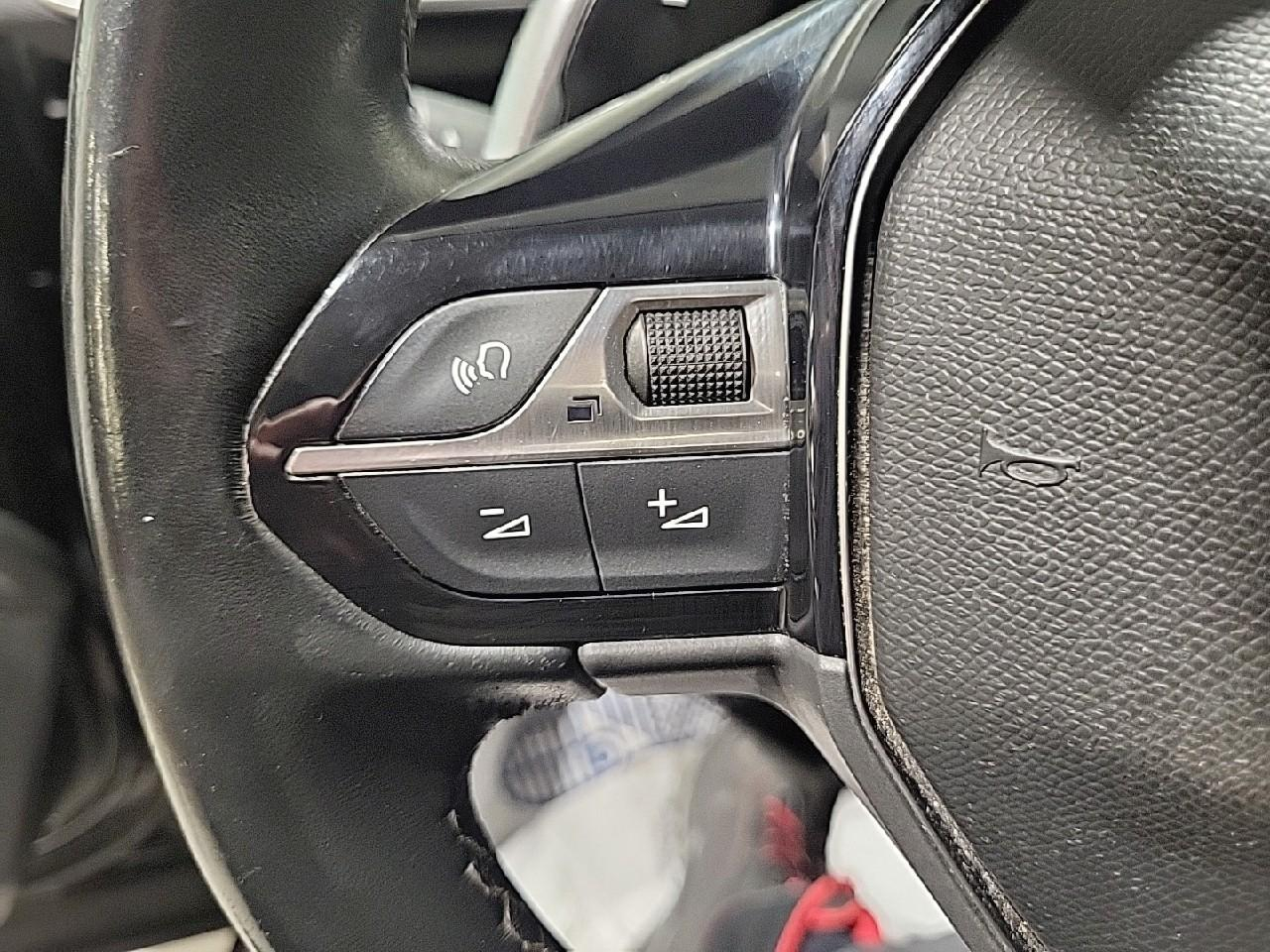 Peugeot 3008 bluehdi 130ch s&s eat8 allure — photo 18