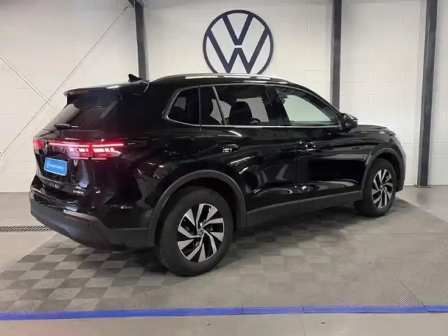 Volkswagen Tiguan 1.5 ehybrid 204ch vw edition dsg6 — photo 2