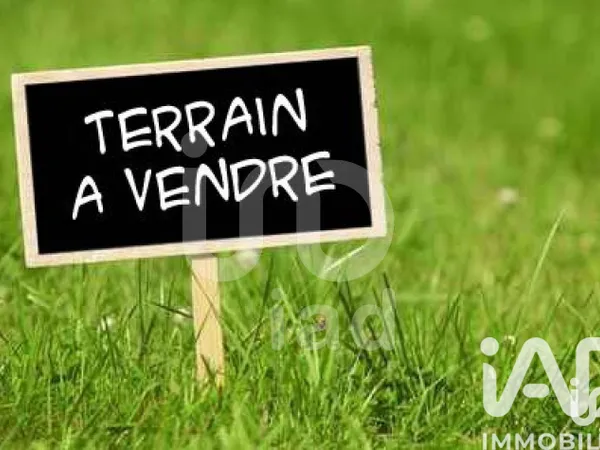 Terrain 1000 m²