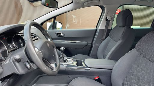 Peugeot 3008 1.6 BlueHDi 120 - Style – 2016 – 137729 km – Diesel – Boîte Manuelle — photo 14