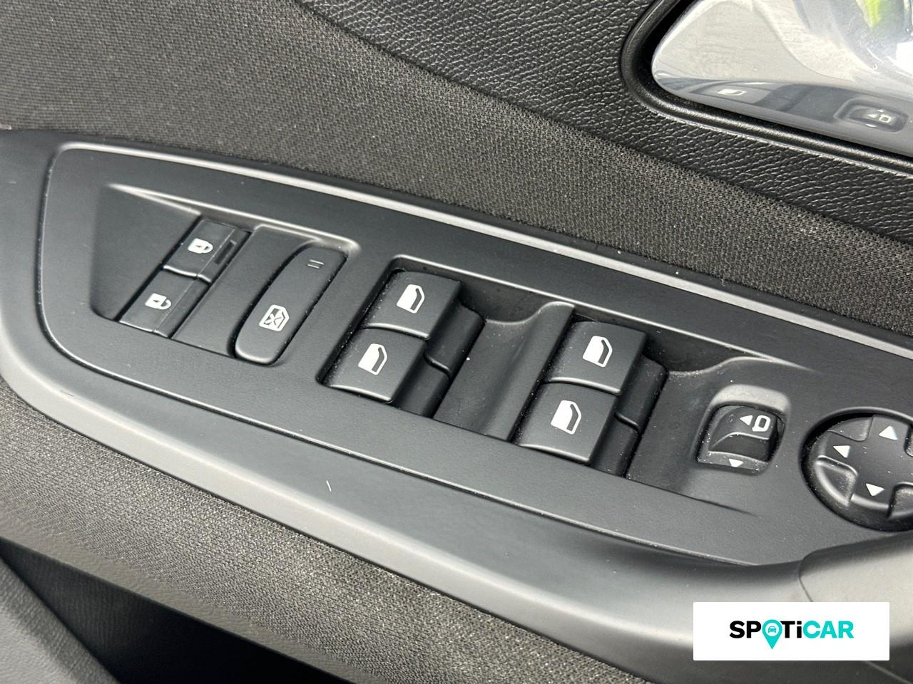 Peugeot 308 1.5 bluehdi 130ch s&s active pack eat8 — photo 19