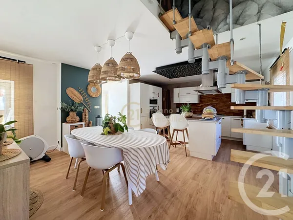 Maison 6 pièces 130 m²